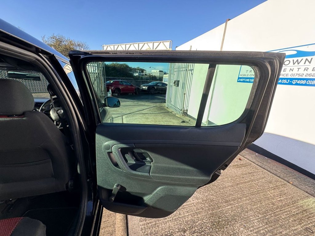 Used Skoda Fabia 2013 for sale - 76610252: Photo 16