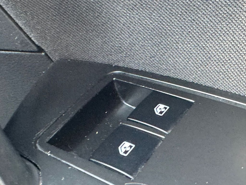 Used Vauxhall Insignia 2012 for sale - 77655311: Photo 33