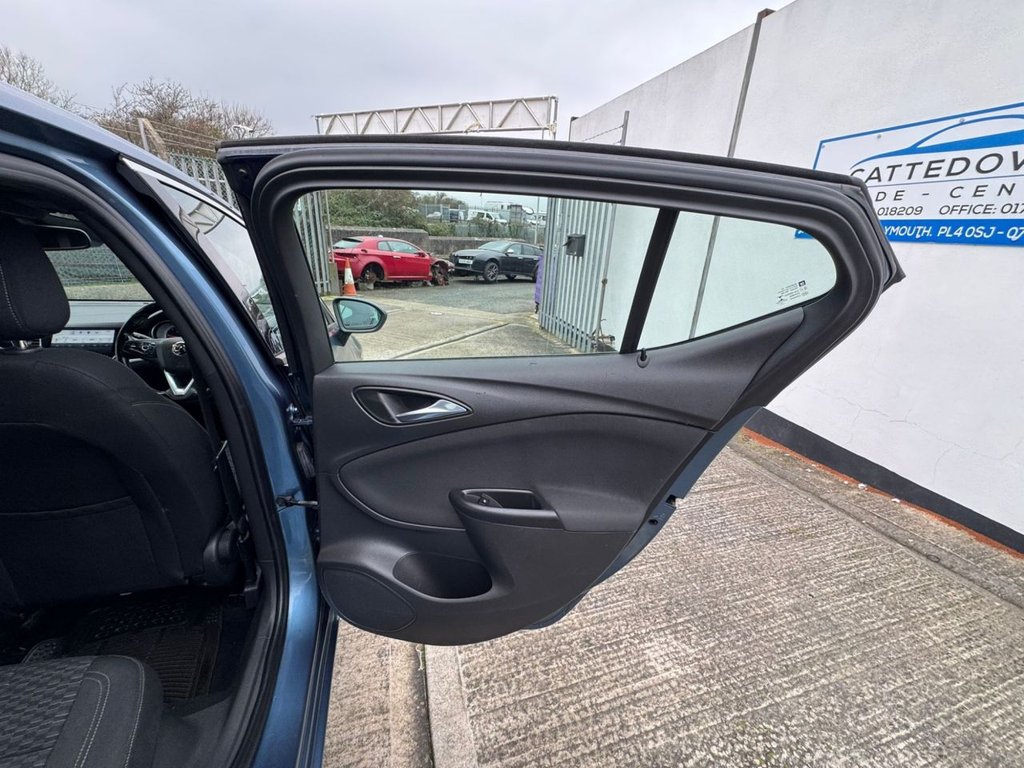 Used Vauxhall Astra 2016 for sale - 77038410: Photo 13
