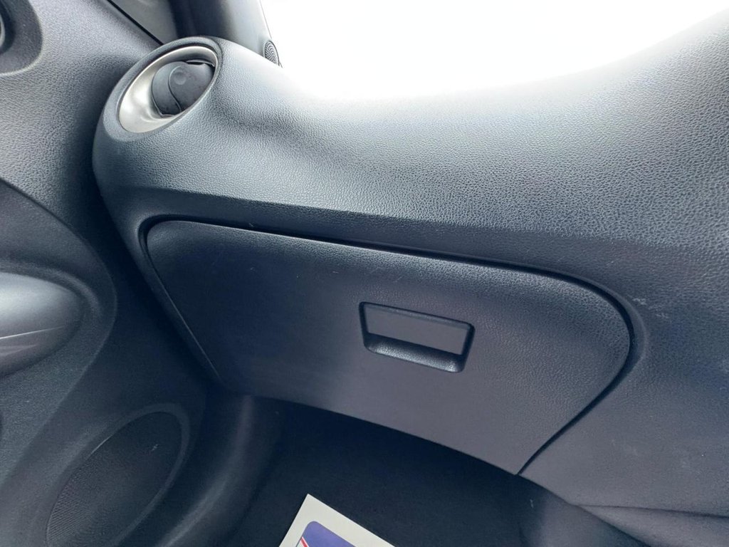 Used Nissan Juke 2011 for sale - 77302204: Photo 43