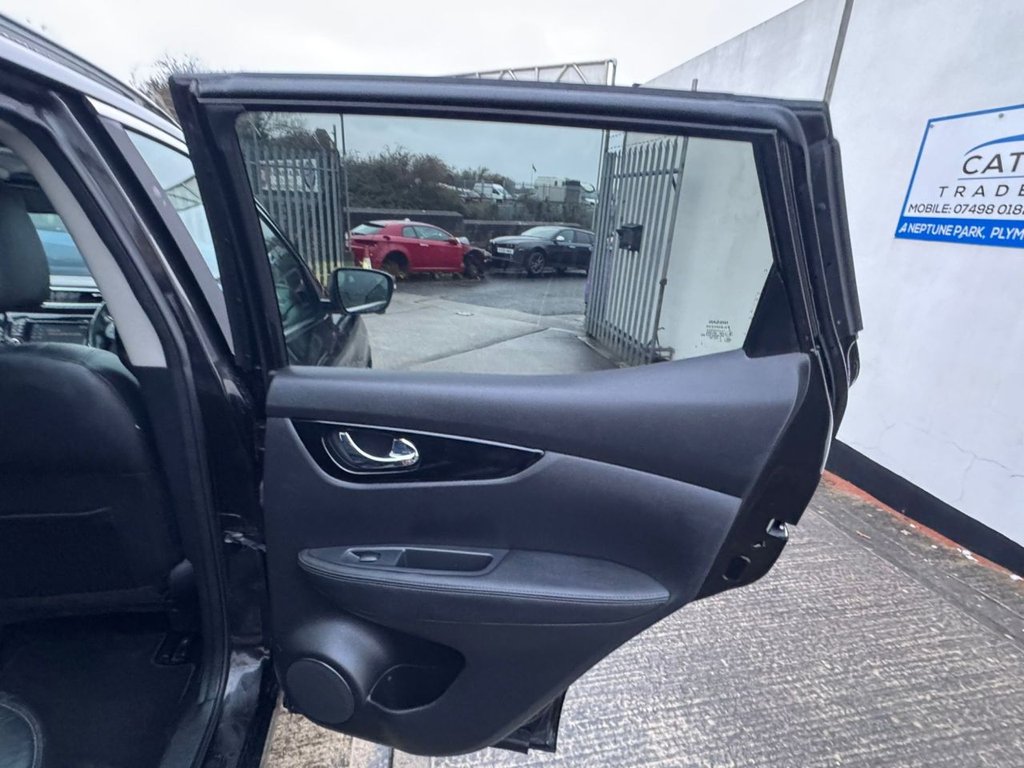 Used Nissan Qashqai 2014 for sale - 77499172: Photo 15