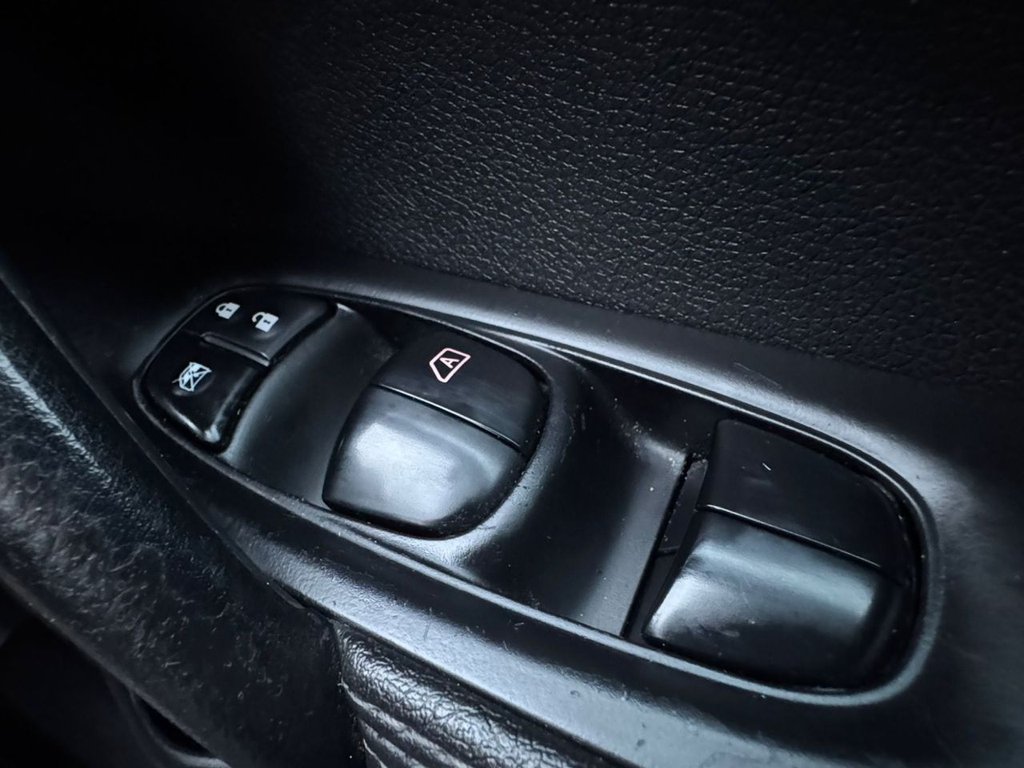 Used Nissan Qashqai 2014 for sale - 77499172: Photo 40