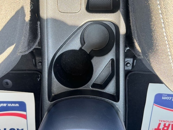 Used Hyundai i10 2014 for sale - 74332529: Photo 17