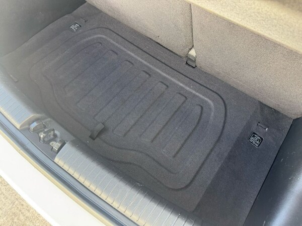 Used Hyundai i10 2014 for sale - 74332529: Photo 7