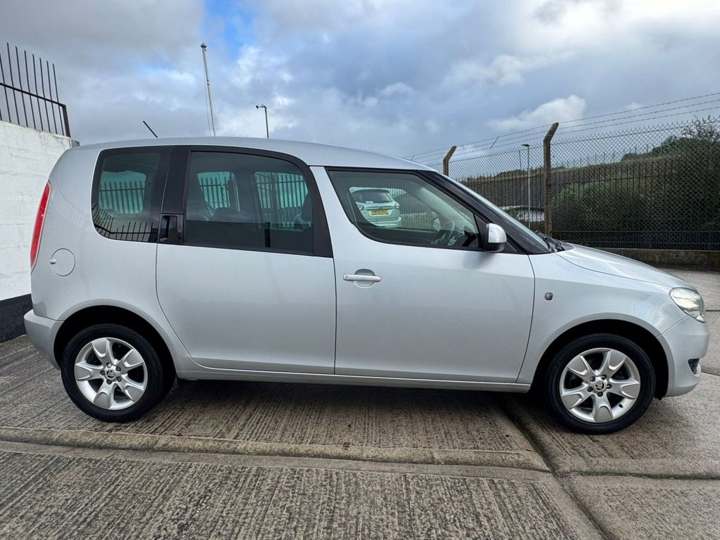 Used Skoda Roomster 2015 for sale - 76323364: Photo 11