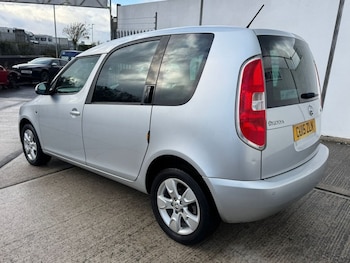 Used Skoda Roomster 2015 for sale - 76323364: Photo