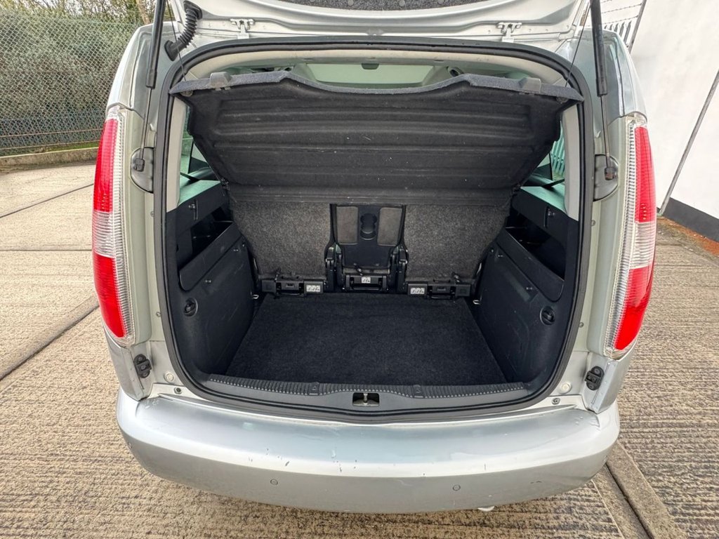 Used Skoda Roomster 2015 for sale - 76323364: Photo 6