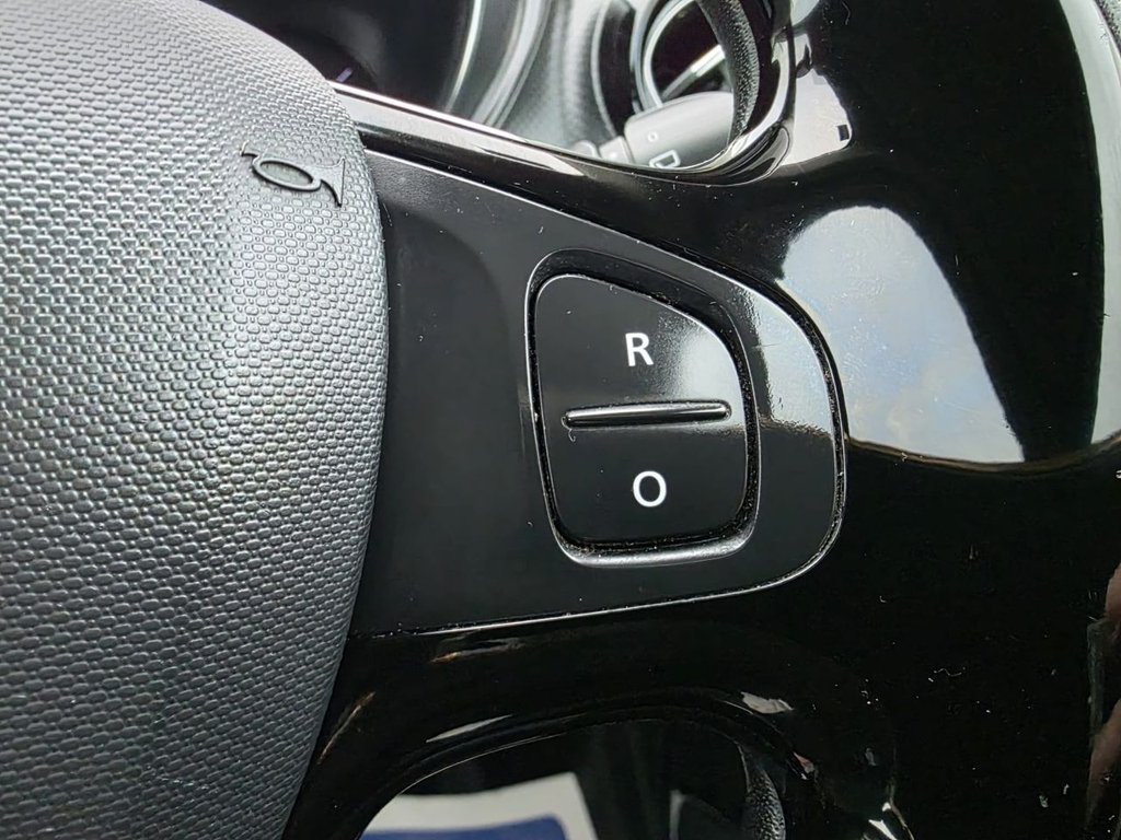 Used Renault Captur 2015 for sale - 77227422: Photo 21