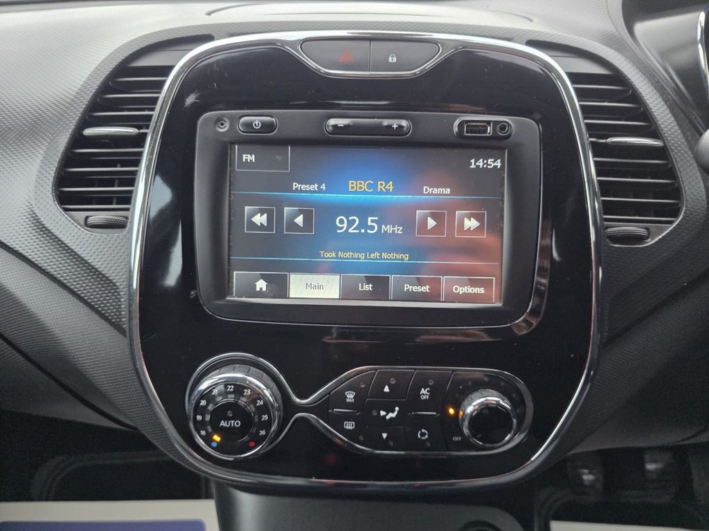 Used Renault Captur 2015 for sale - 77227422: Photo 23