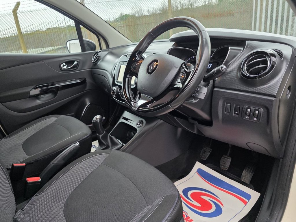 Used Renault Captur 2015 for sale - 77227422: Photo 30