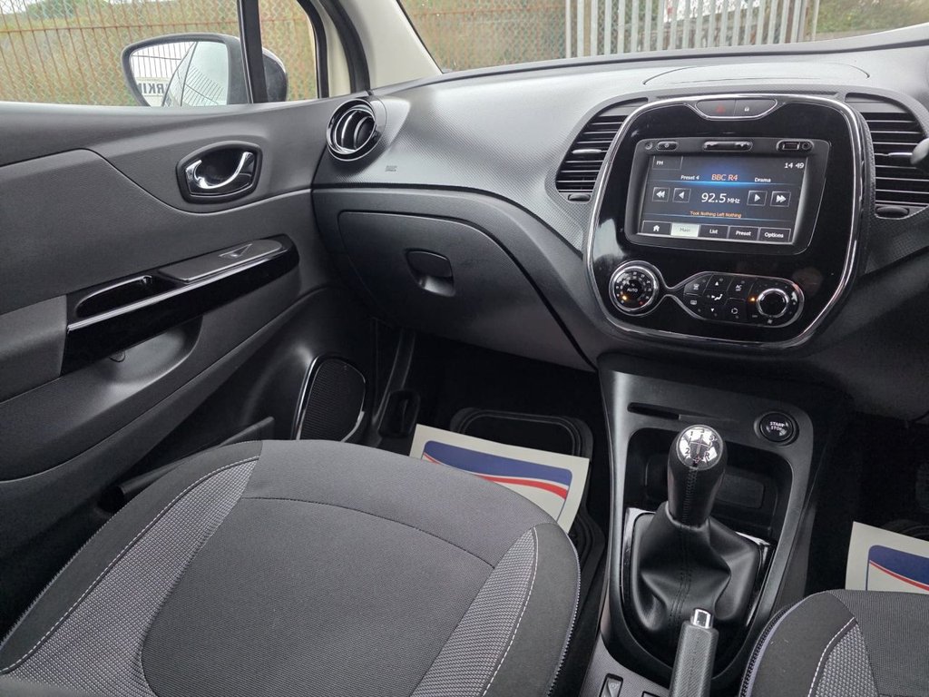 Used Renault Captur 2015 for sale - 77227422: Photo 32