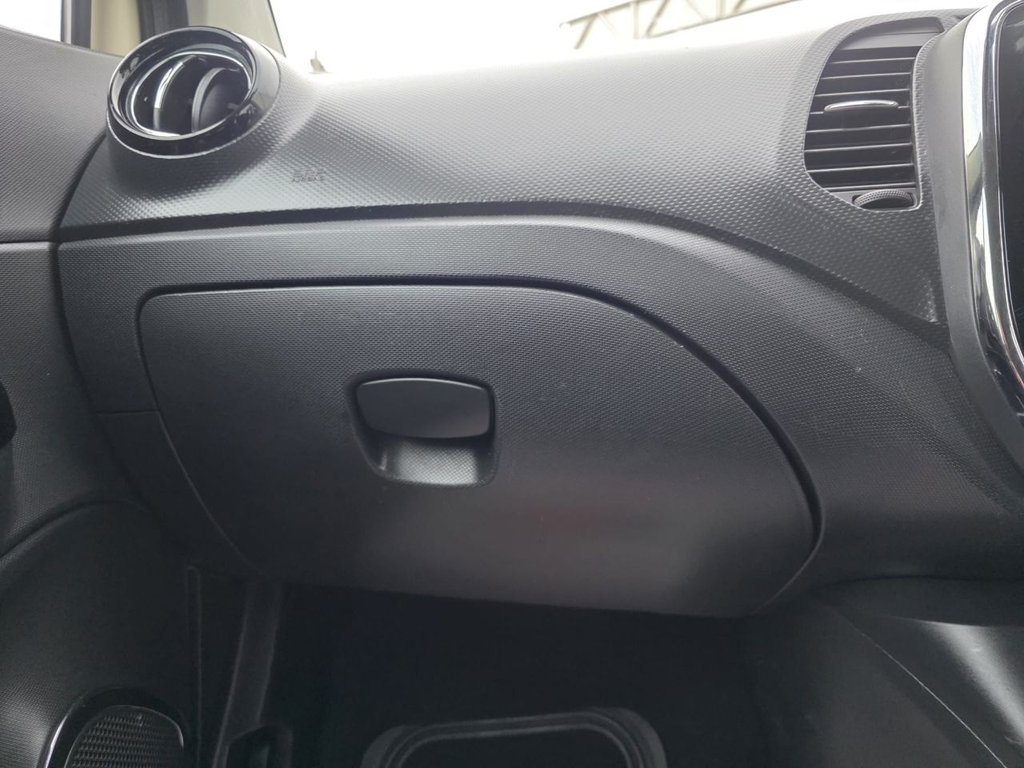 Used Renault Captur 2015 for sale - 77227422: Photo 33