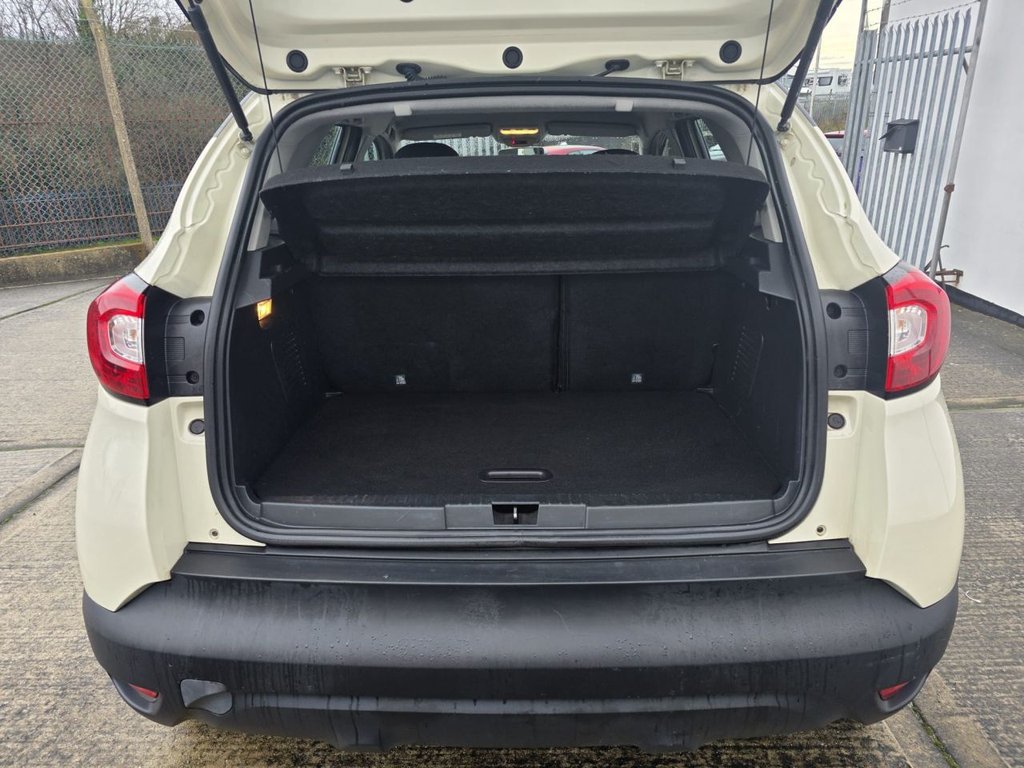 Used Renault Captur 2015 for sale - 77227422: Photo 6