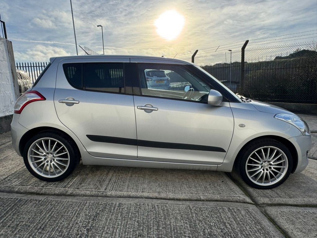 Used Suzuki Swift 2013 for sale - 76927580: Photo 10