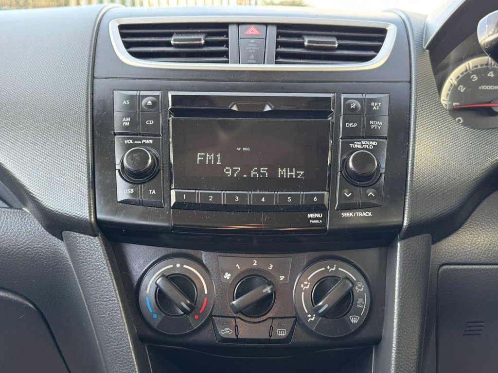 Used Suzuki Swift 2013 for sale - 76927580: Photo 23