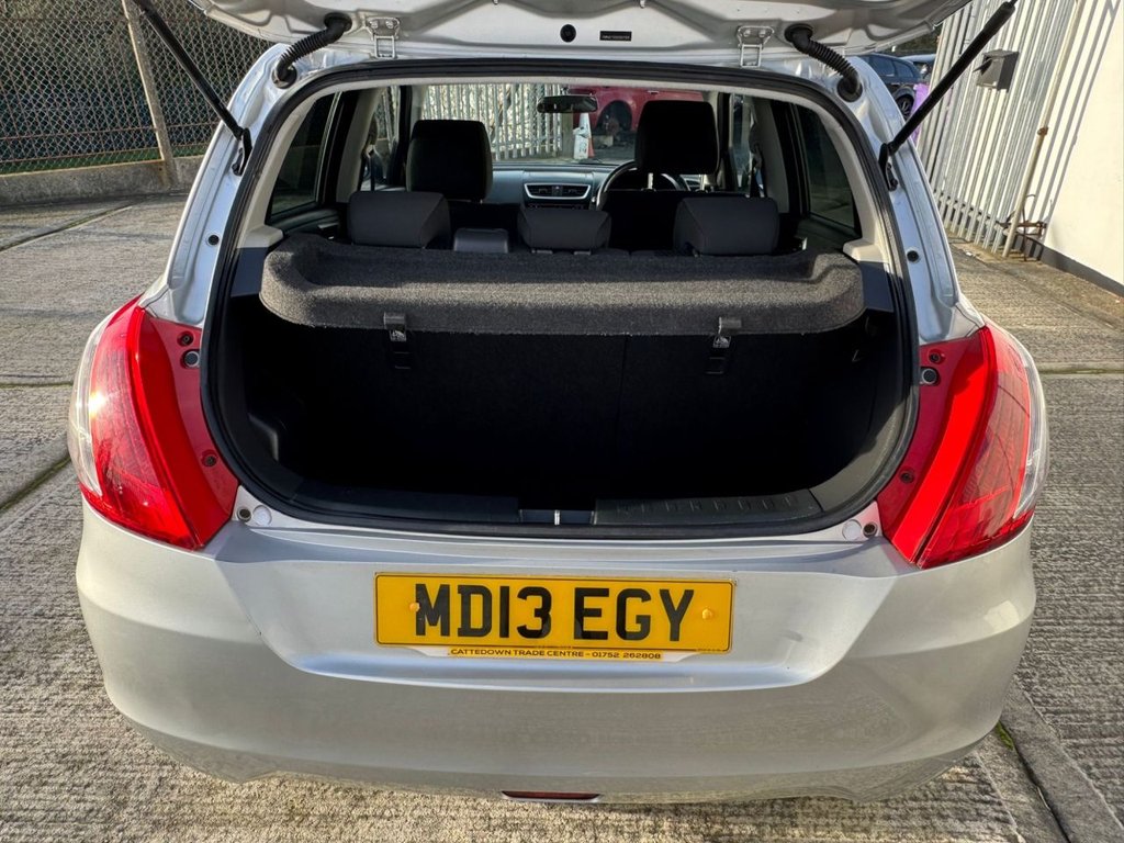 Used Suzuki Swift 2013 for sale - 76927580: Photo 6
