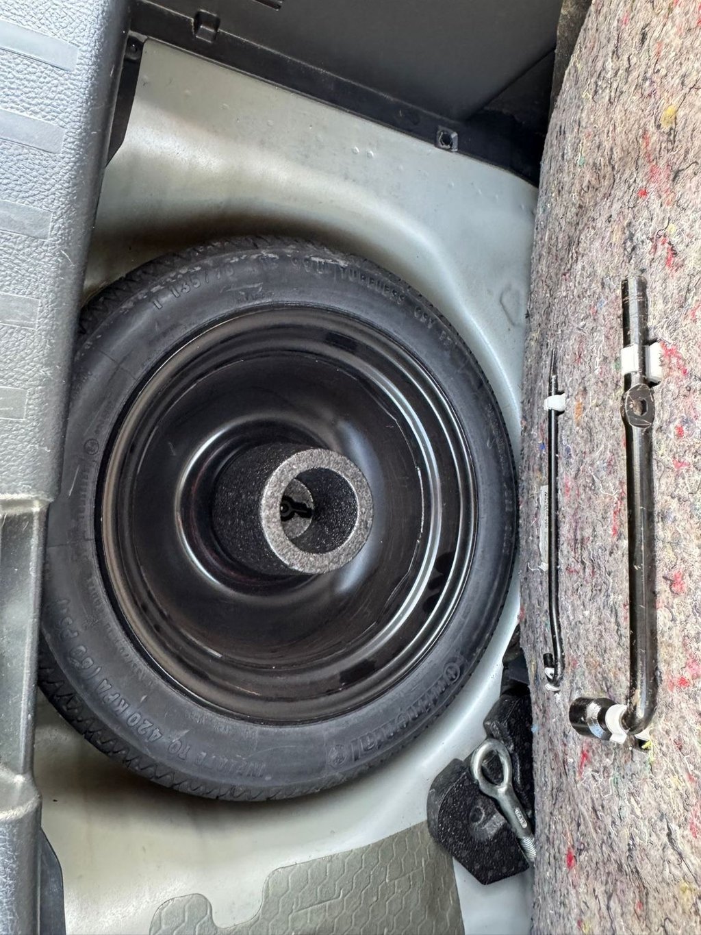 Used Suzuki Swift 2013 for sale - 76927580: Photo 8