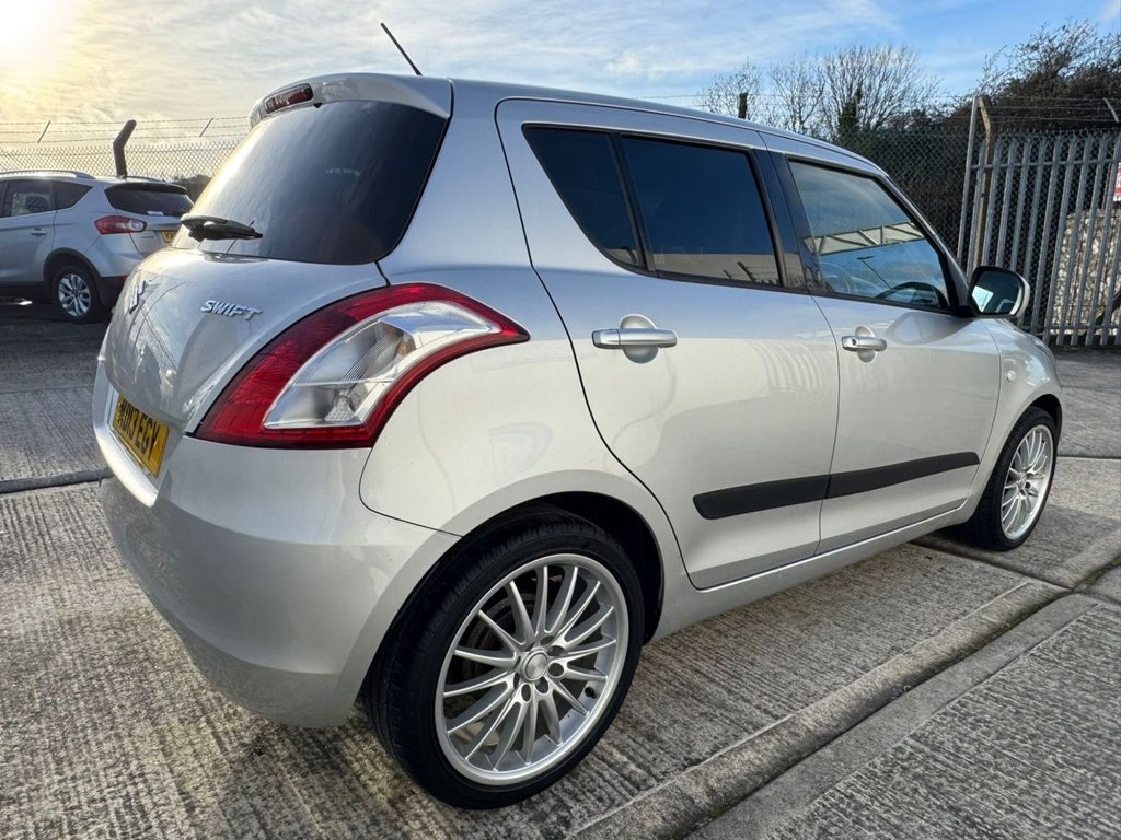 Used Suzuki Swift 2013 for sale - 76927580: Photo 9