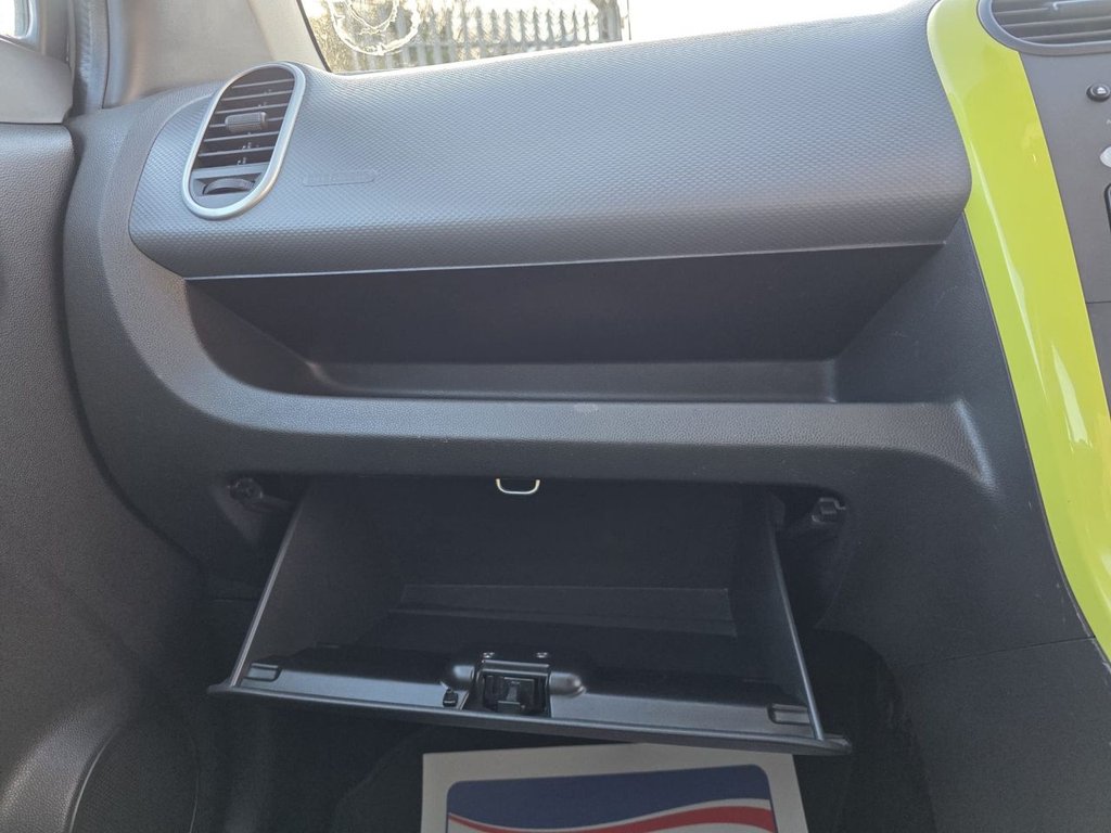 Used Vauxhall Agila 2012 for sale - 76820950: Photo 30