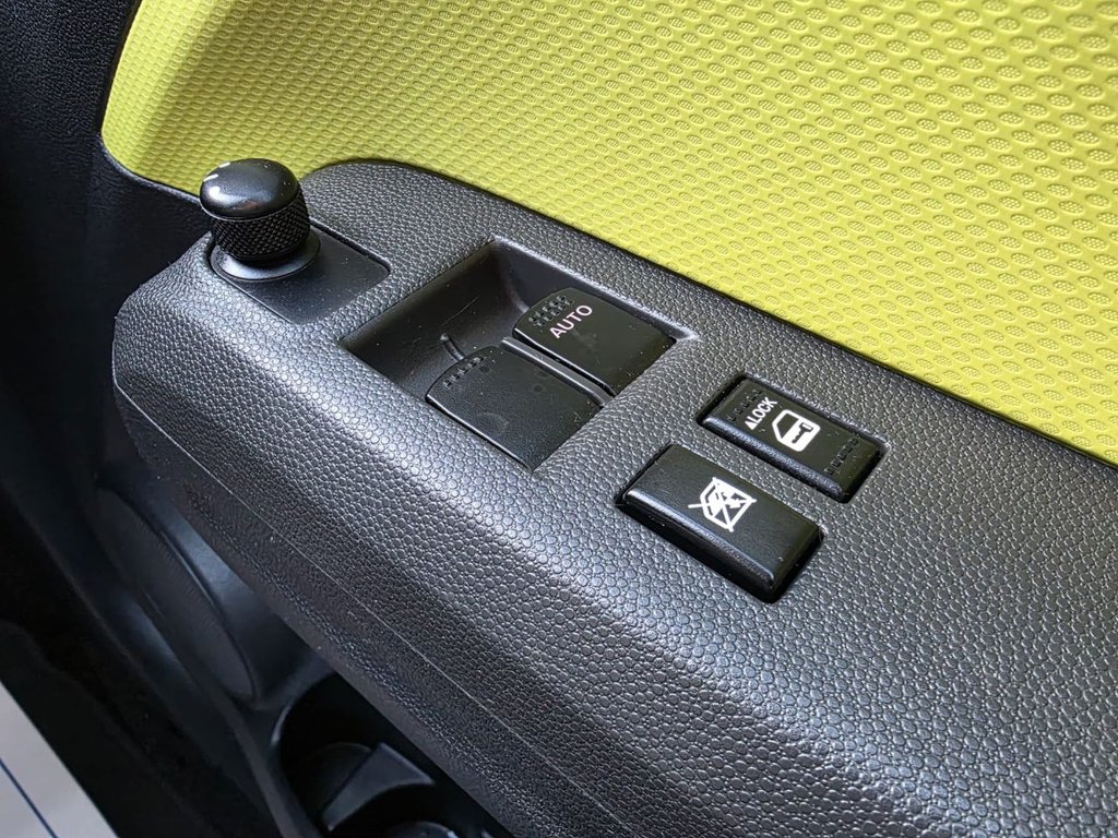 Used Vauxhall Agila 2012 for sale - 76820950: Photo 34