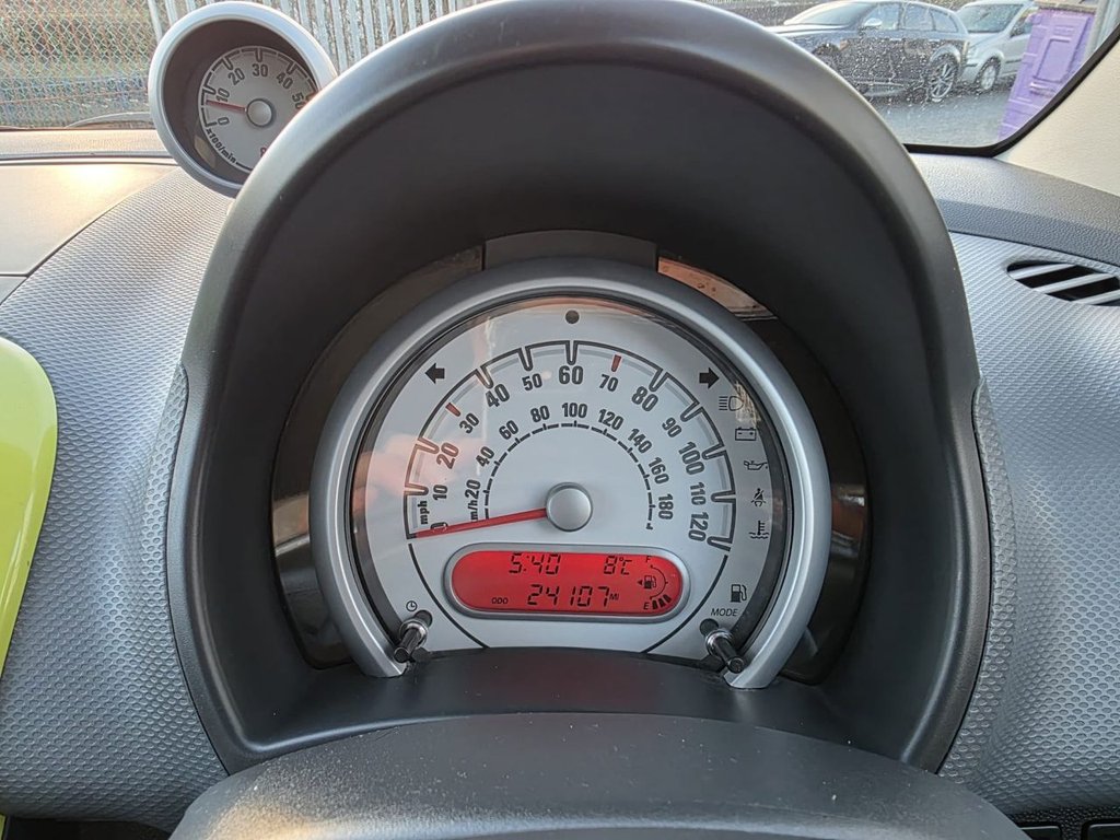 Used Vauxhall Agila 2012 for sale - 76820950: Photo 36