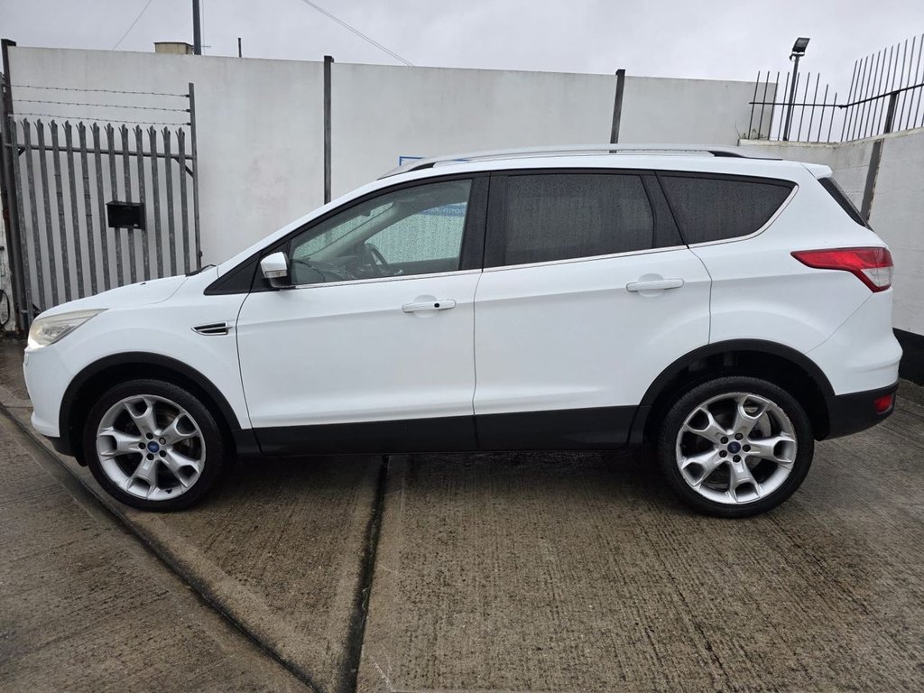 Used Ford Kuga 2014 for sale - 76482111: Photo 2