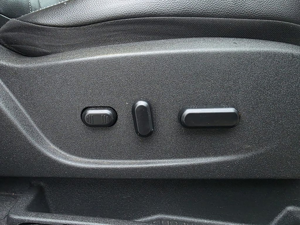 Used Ford Kuga 2014 for sale - 76482111: Photo 37