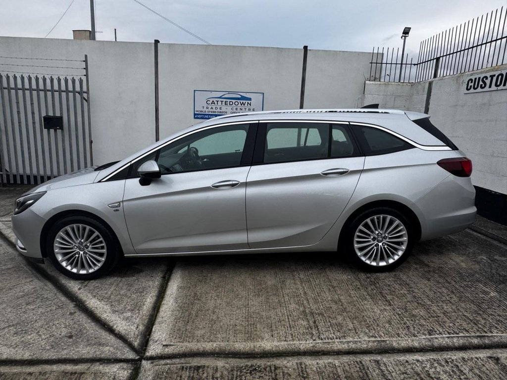 Used Vauxhall Astra 2016 for sale - 77263297: Photo 2