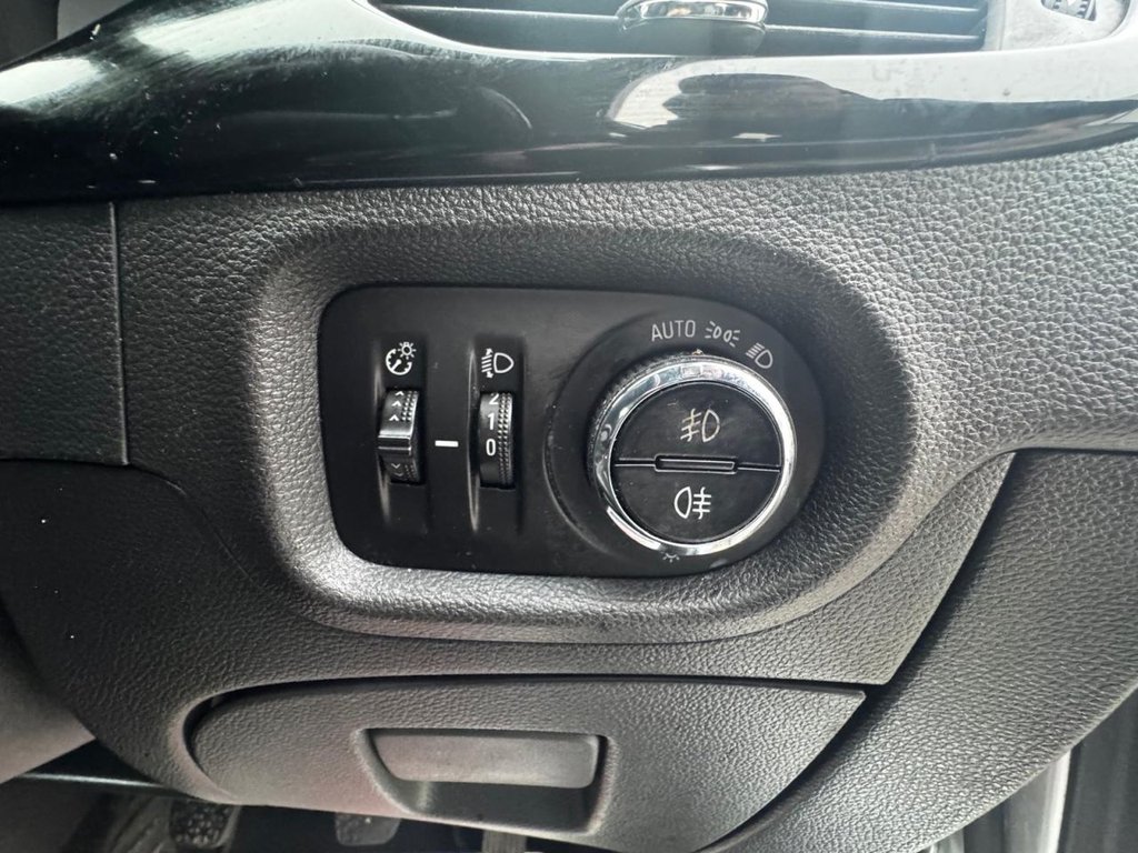 Used Vauxhall Astra 2016 for sale - 77263297: Photo 46