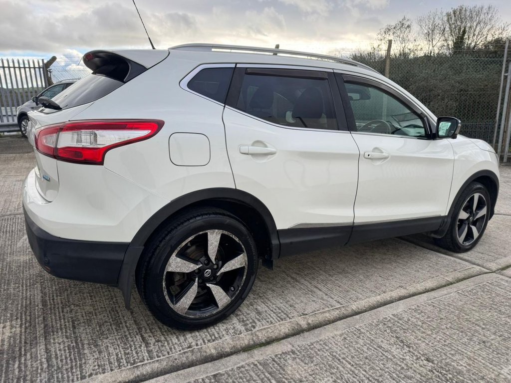 Used Nissan Qashqai 2015 for sale - 76617557: Photo 11