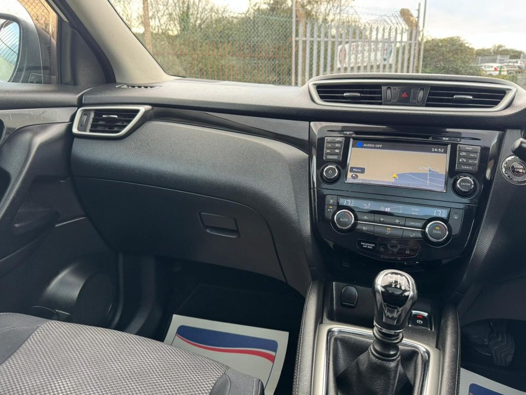 Used Nissan Qashqai 2015 for sale - 76617557: Photo 30