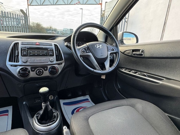 Used Hyundai i20 2013 for sale - 73719874: Photo 20