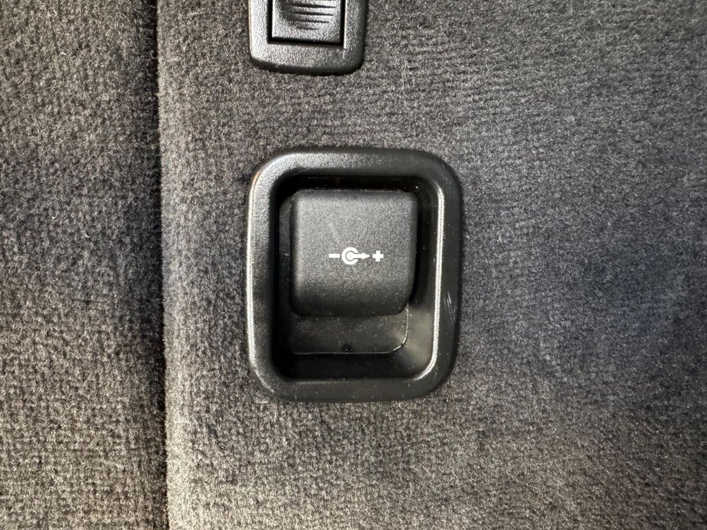 Used BMW 3 Series 2013 for sale - 76510258: Photo 13