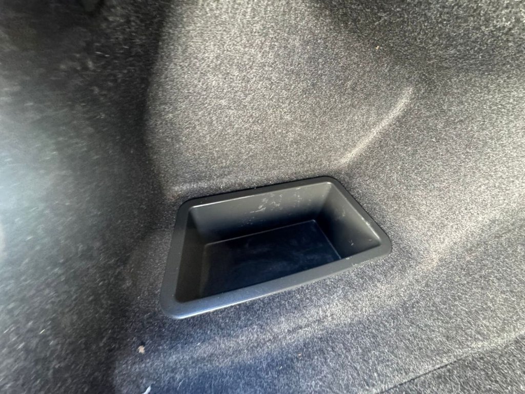 Used BMW 3 Series 2012 for sale - 77810004: Photo 9