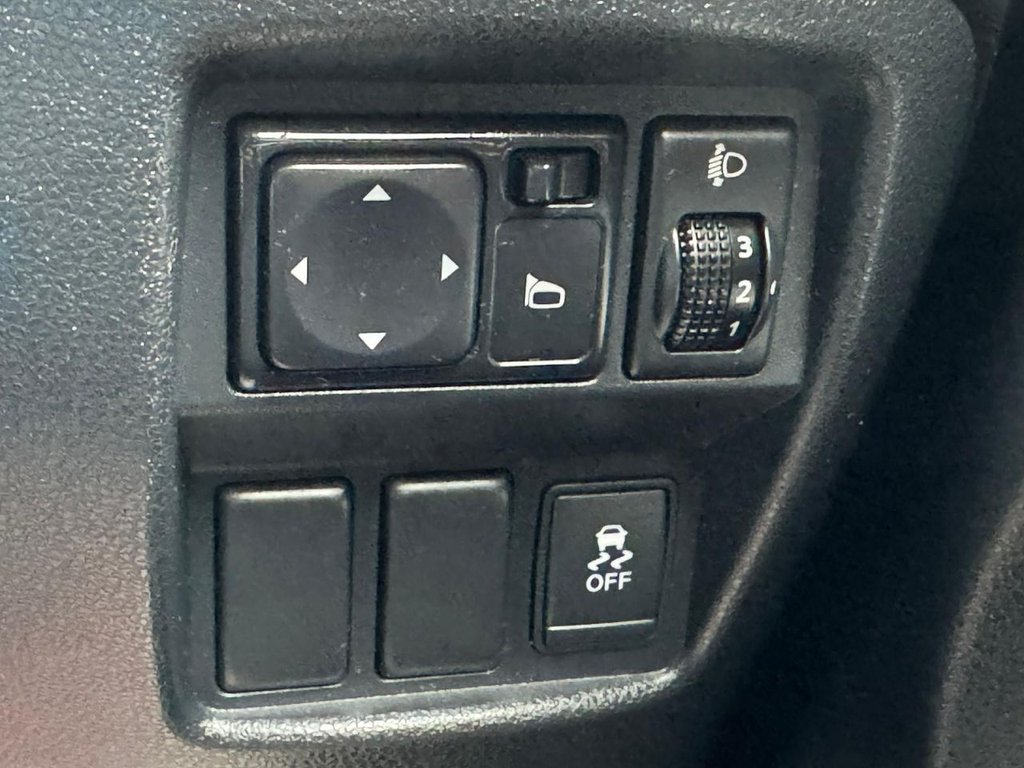 Used Nissan Juke 2013 for sale - 77276044: Photo 28