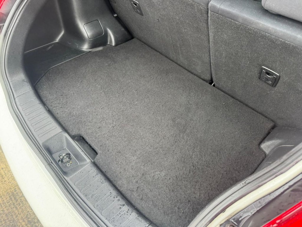 Used Nissan Juke 2013 for sale - 77276044: Photo 7