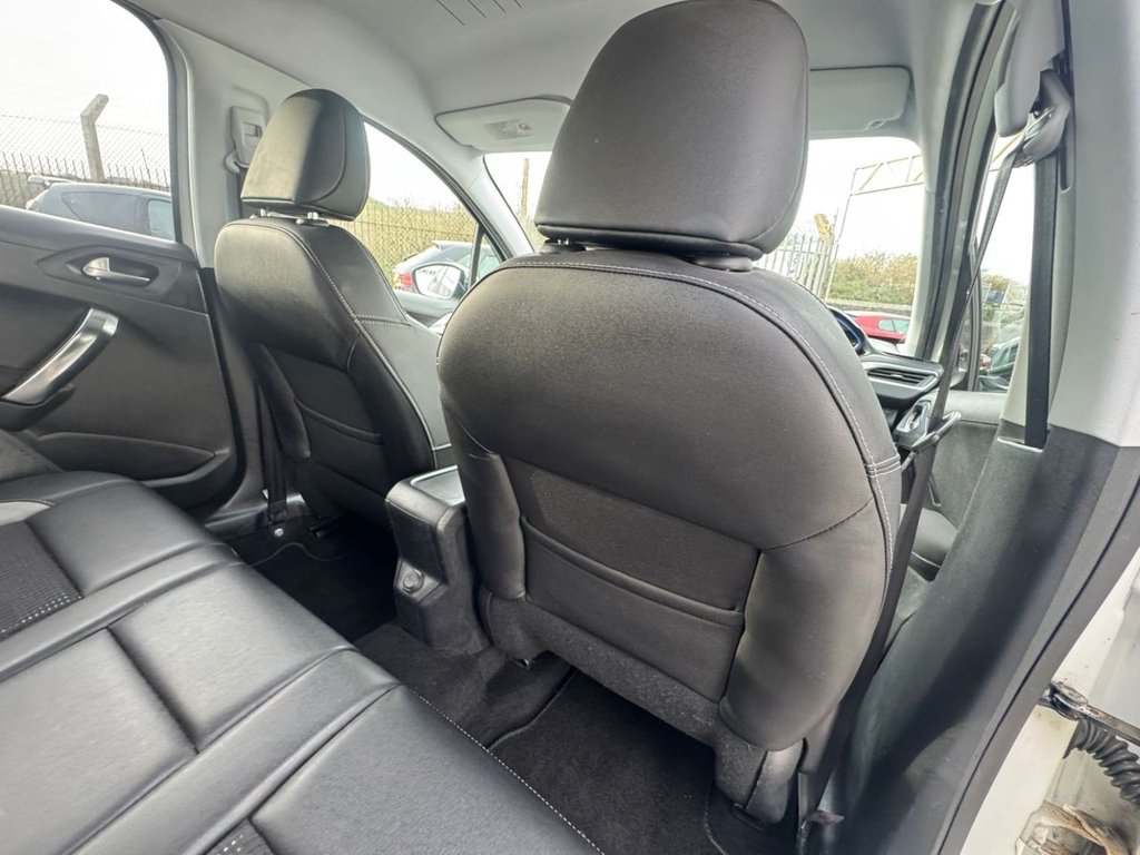 Used Peugeot 2008 2014 for sale - 77583757: Photo 16