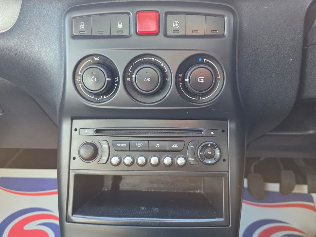 Used Citroen C3 Picasso 2014 for sale - 78061899: Photo 21