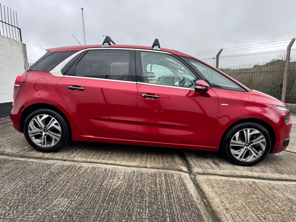 Used Citroen C4 Picasso 2013 for sale - 77384249: Photo 10