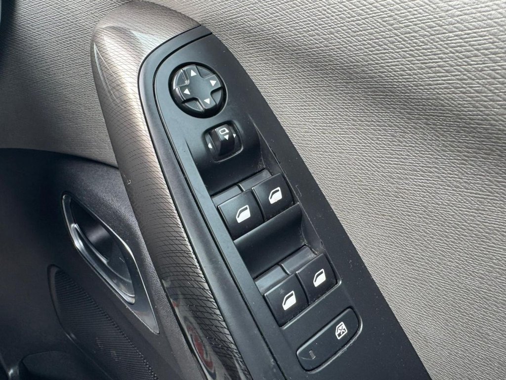 Used Citroen Grand C4 Picasso 2014 for sale - 77588313: Photo 40