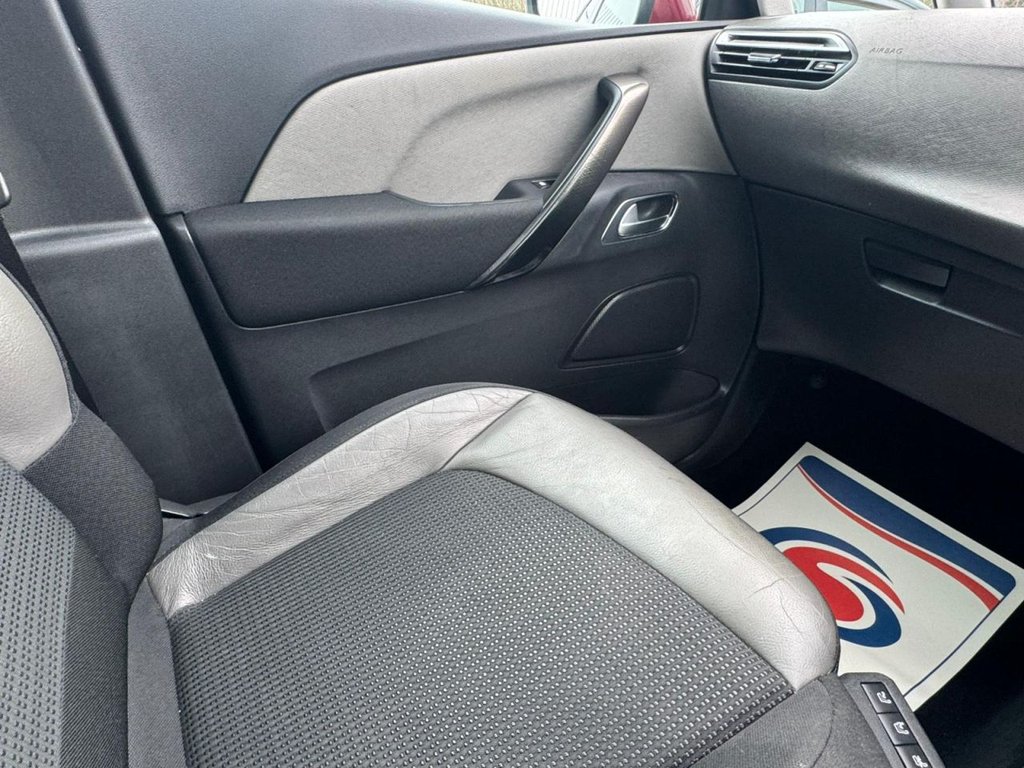 Used Citroen Grand C4 Picasso 2014 for sale - 77588313: Photo 46