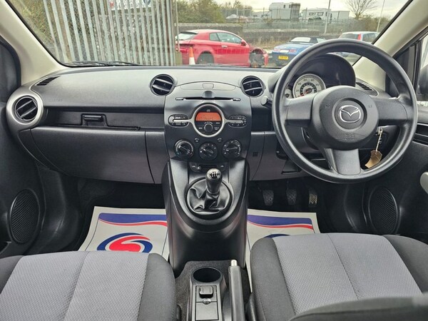 Used Mazda Mazda2 2010 for sale - 74065206: Photo 17