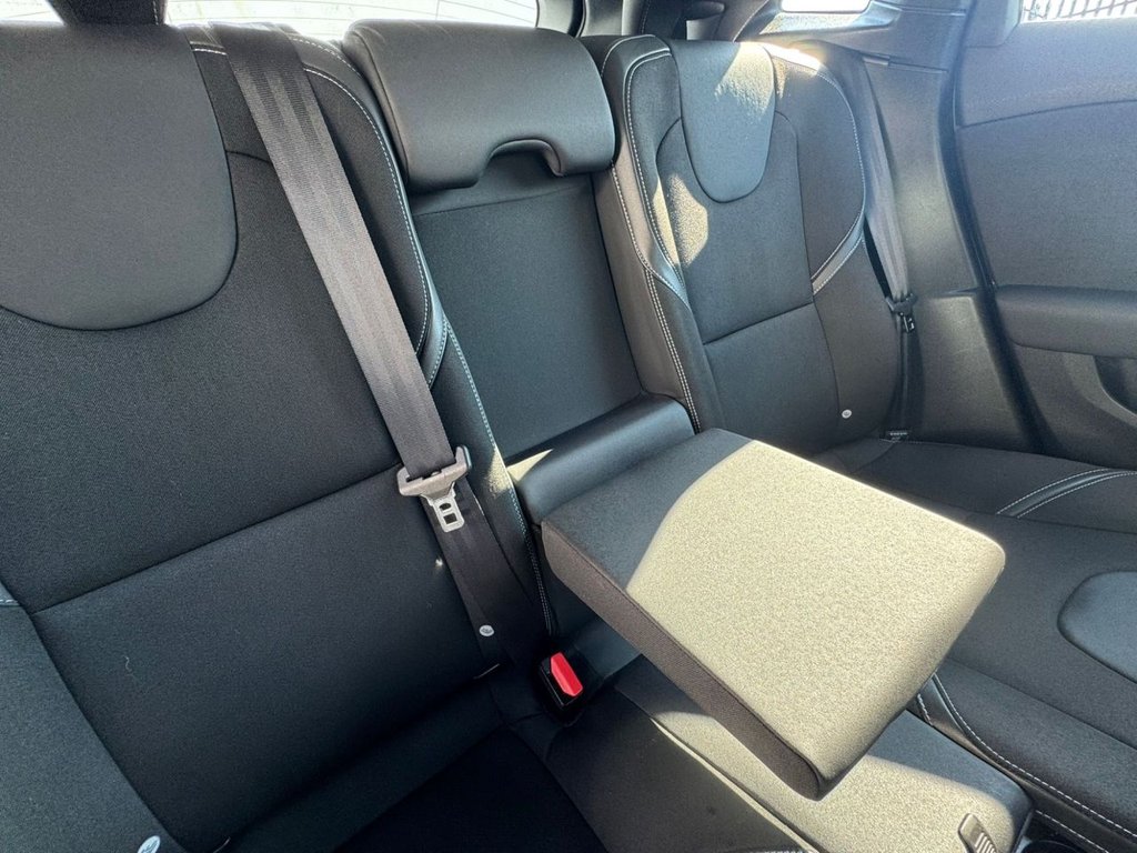 Used Volvo V40 2014 for sale - 77959672: Photo 16