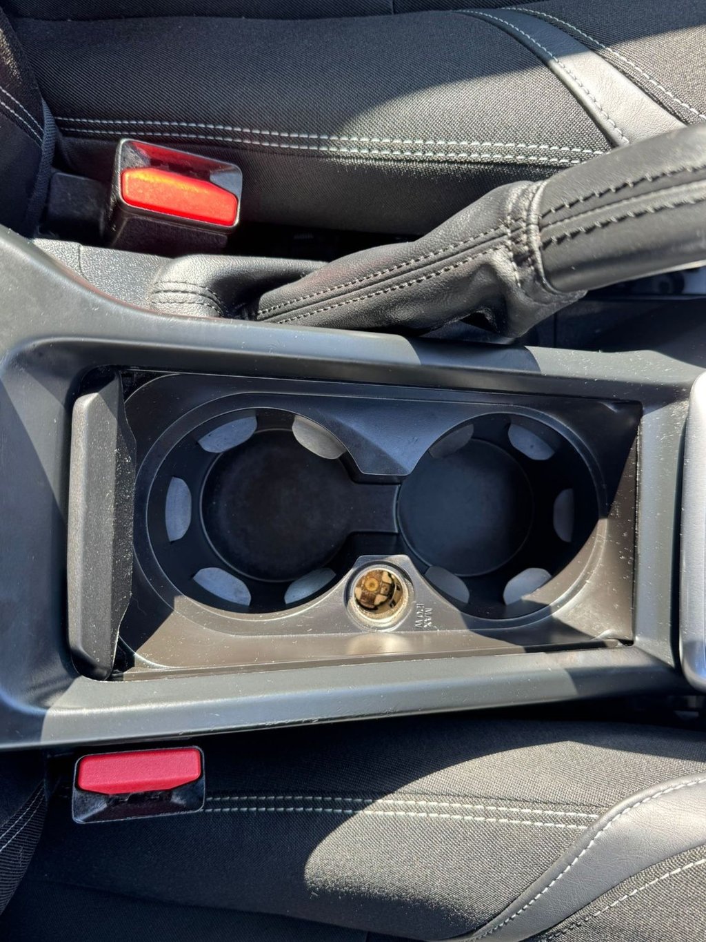 Used Volvo V40 2014 for sale - 77959672: Photo 25