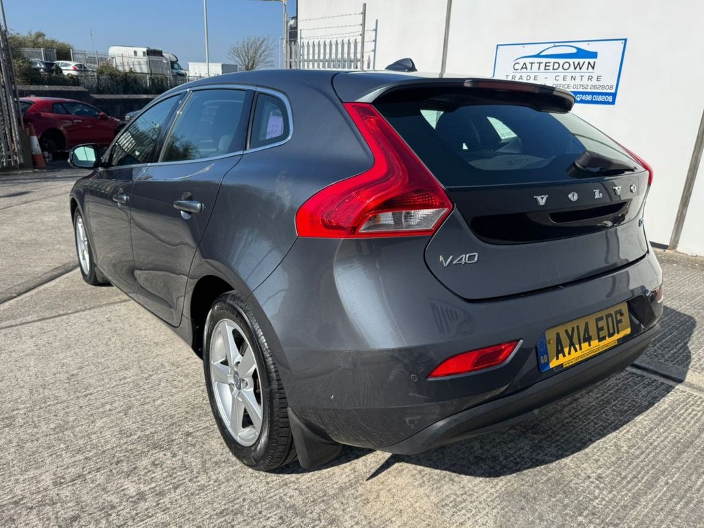 Used Volvo V40 2014 for sale - 77959672: Photo 3