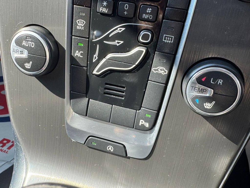 Used Volvo V40 2014 for sale - 77959672: Photo 42