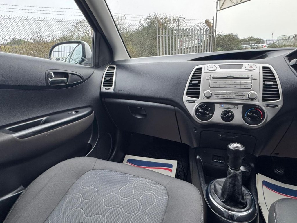 Used Hyundai i20 2011 for sale - 76724540: Photo 31