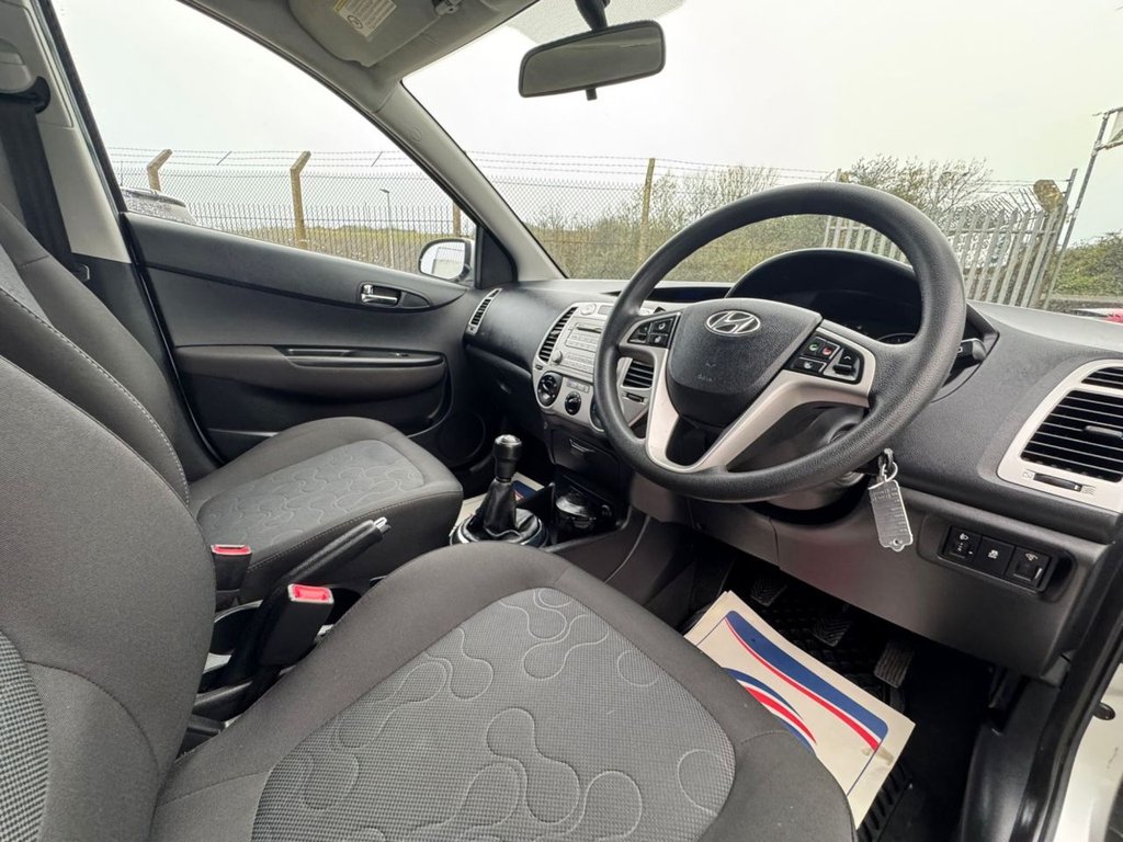 Used Hyundai i20 2011 for sale - 76724540: Photo 35