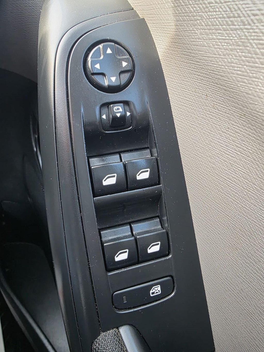 Used Citroen C4 Picasso 2016 for sale - 76927540: Photo 49