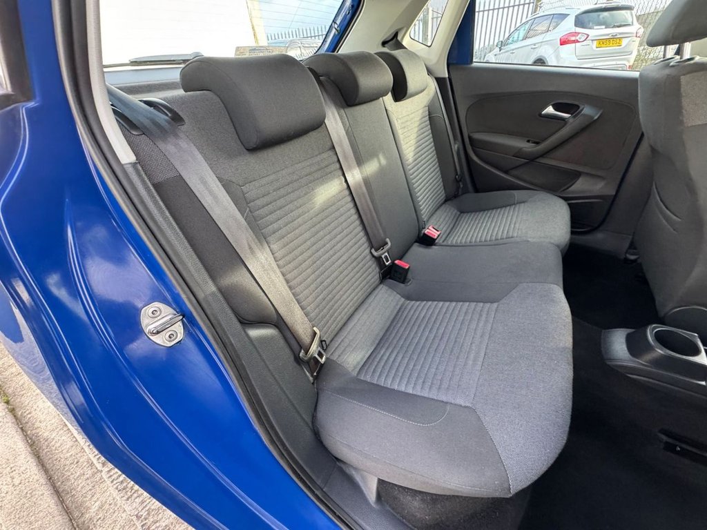 Used Volkswagen Polo 2011 for sale - 76617552: Photo 16